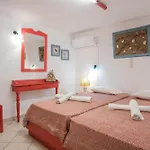 Irini Studios Apartment *